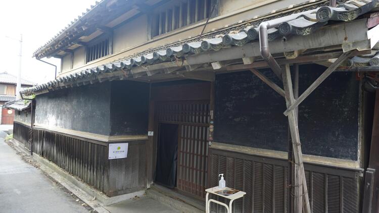 有川家住宅別邸外観.jpg
